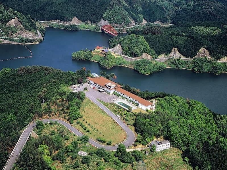 Shorenji Lake Hotel Nabari Kültér fotó